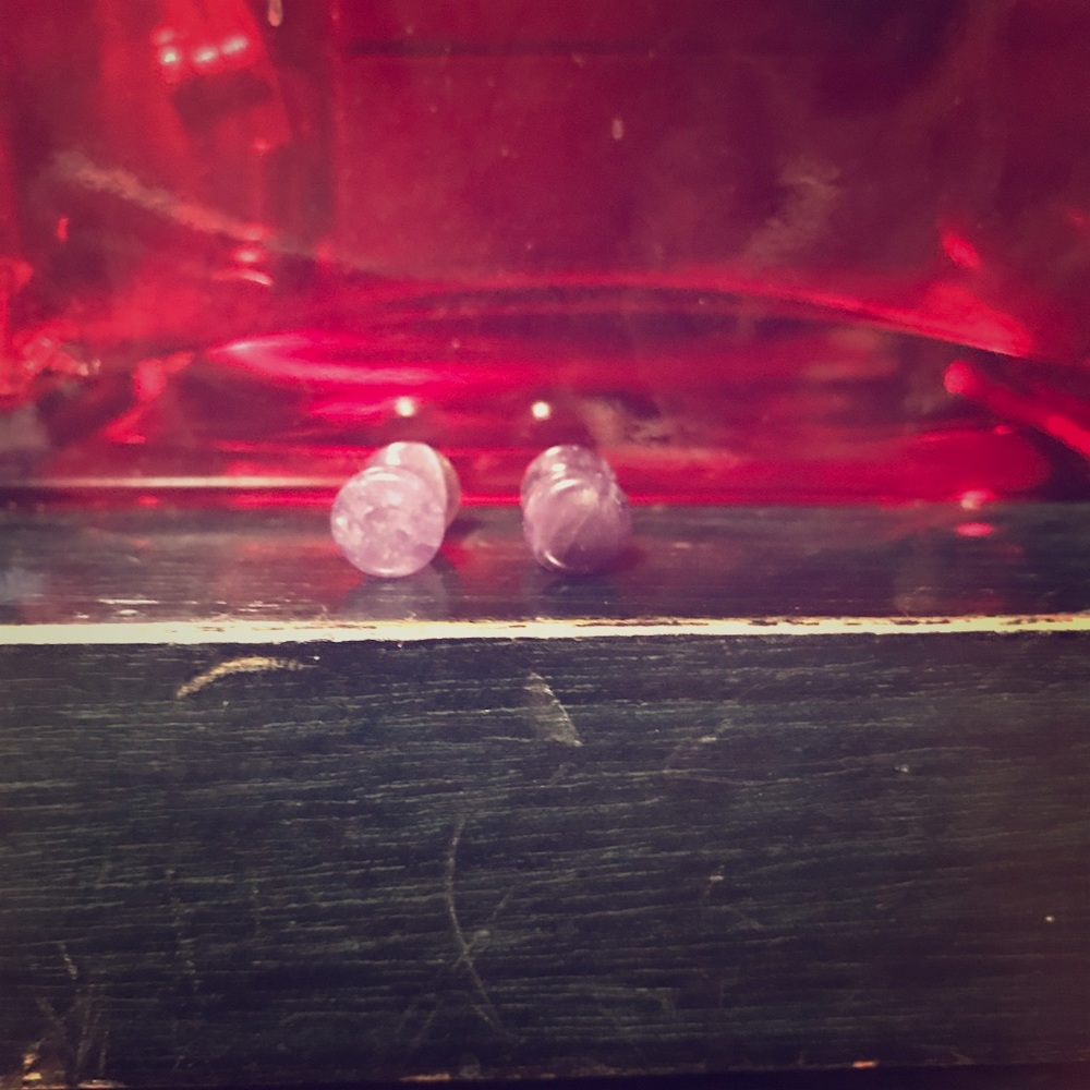 Amethyst size 2 gauges